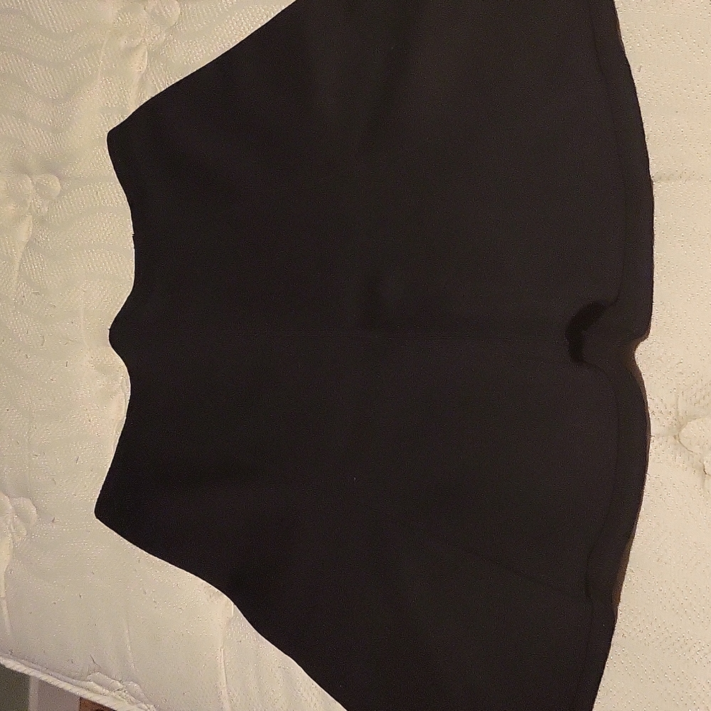 Ann Taylor A Line Mini Skirt Black Size 4